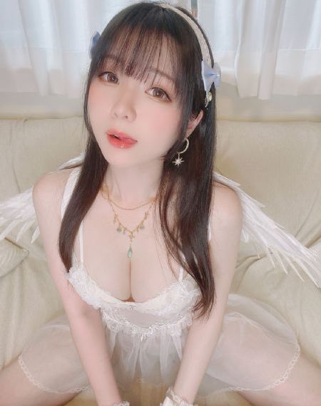 黄色片免费试看_有字幕完整版
