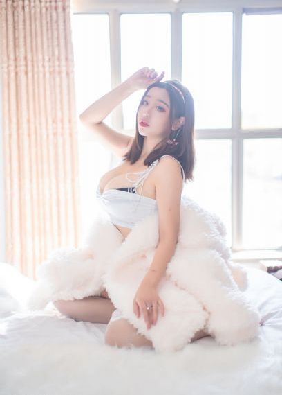 乡村大乱淫交换第一章_蓝光原盘在线观看