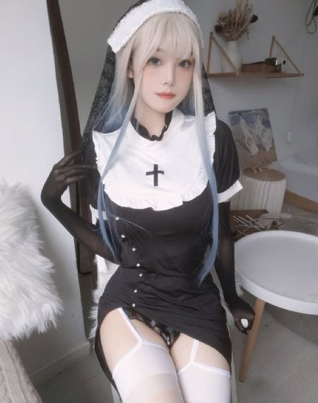 无耻之徒第五季在线观看完整版_十万网红美女美酱